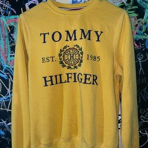 Women’s Yellow Tommy Hilfiger crew neck